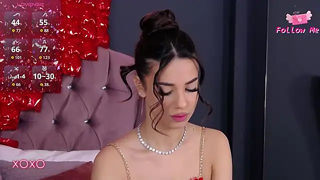 Snapshot of LaraKent chatting on 02-22-26, 08:21 LaraKent online show from 02-22-26, 08:21