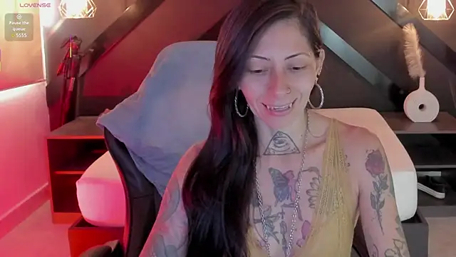 dark gotica online show from 02-28-26, 12:27