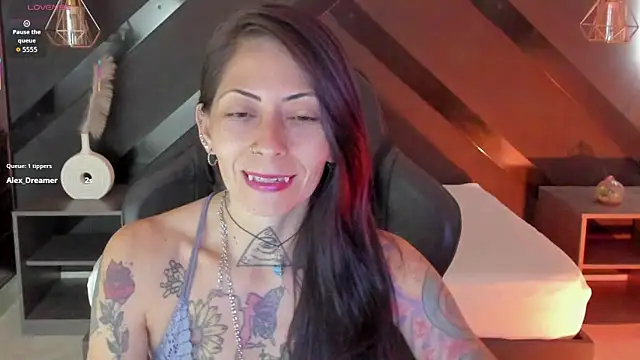 dark gotica online show from 02-02-26, 07:13