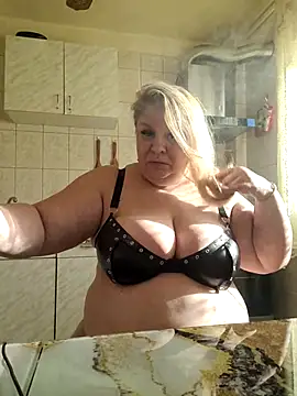 AriannaMilf online show from 12-18-25, 09:36