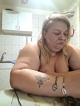 AriannaMilf online show from 11-07-25, 09:30