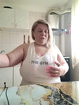 AriannaMilf online show from 04-08-26, 09:00