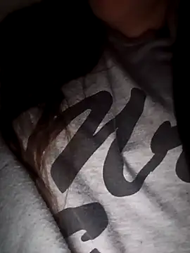 Snapshot of bruna_safadinhaa chatting on 11-02-25, 06:24 bruna safadinhaa online show from 11-02-25, 06:24