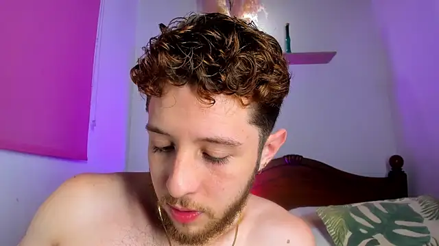 Snapshot of Juan_Castano chatting on 11-09-25, 06:39 Juan Castano online show from 11-09-25, 06:39