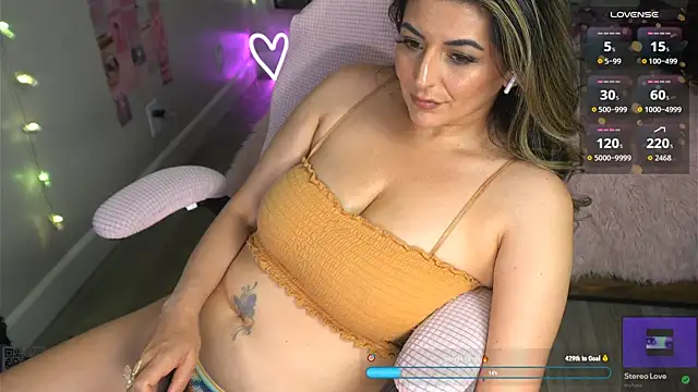 Snapshot of K4Li3Rxyzz chatting on 05-05-26, 07:00 K4Li3Rxyzz online show from 05-05-26, 07:00