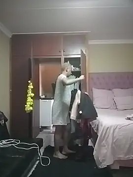 ShooingBunch online show from 03-11-26, 11:26