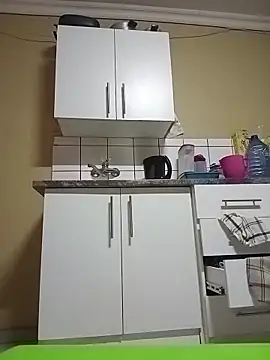 ShooingBunch online show from 03-06-26, 01:39