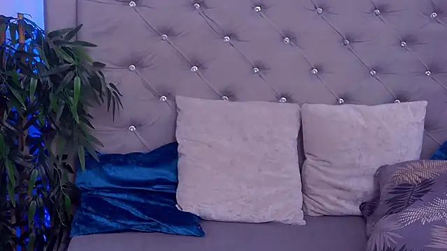 MeIisaLove online show from 09-21-25, 08:14