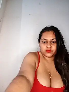 Snapshot of bumblebeegirl chatting on 03-08-26, 08:23 bumblebeegirl online show from 03-08-26, 08:23