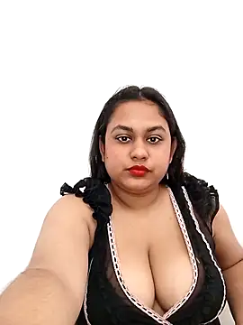 Snapshot of bumblebeegirl chatting on 02-01-26, 08:56 bumblebeegirl online show from 02-01-26, 08:56