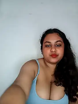 bumblebeegirl online show from 12-21-25, 11:01