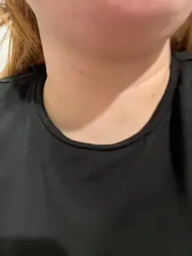 Snapshot of alexababy chatting on 10-15-25, 11:07 alexababy online show from 10-15-25, 11:07