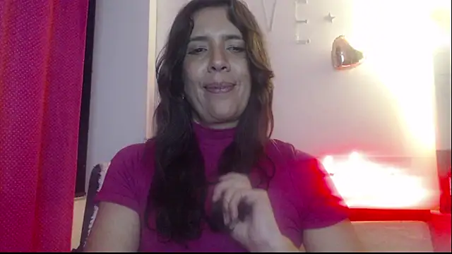 Snapshot of Victoria_meester chatting on 03-03-25, 11:35 Victoria meester online show from 03-03-25, 11:35