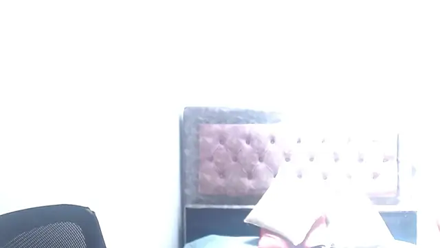 Snapshot of Victoria_meester chatting on 05-09-26, 03:59 Victoria meester online show from 05-09-26, 03:59