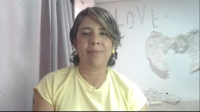 Snapshot of Victoria_meester chatting on 09-26-25, 07:10 Victoria meester online show from 09-26-25, 07:10