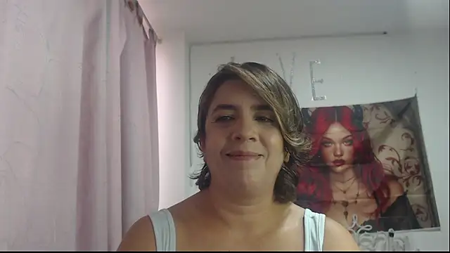 Victoria meester online show from 11-15-25, 01:59