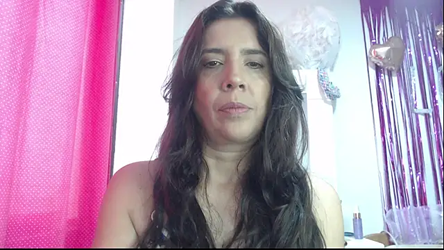Snapshot of Victoria_meester chatting on 02-24-25, 02:15 Victoria meester online show from 02-24-25, 02:15
