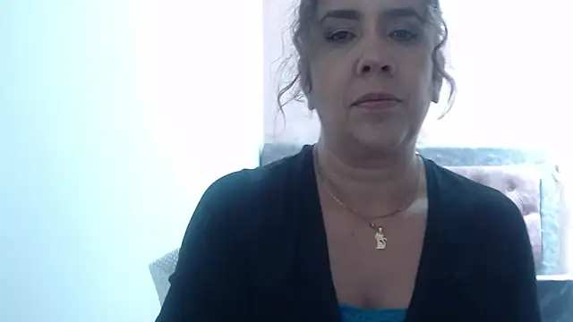 Victoria meester online show from 06-12-26, 03:32