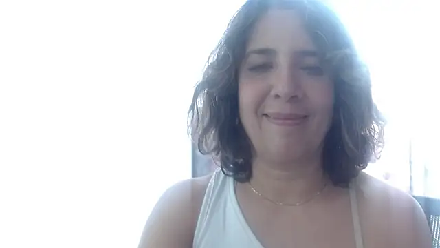 Snapshot of Victoria_meester chatting on 05-15-26, 04:05 Victoria meester online show from 05-15-26, 04:05