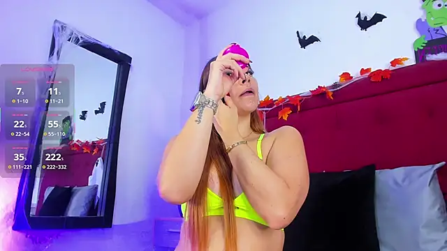 Snapshot of Ambar_Fox29 chatting on 10-26-25, 11:54 Ambar Fox29 online show from 10-26-25, 11:54