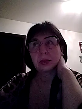 Snapshot of AlbinaXPretty chatting on 03-17-25, 08:30 AlbinaXPretty online show from 03-17-25, 08:30