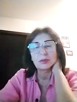 Snapshot of AlbinaXPretty chatting on 09-23-25, 08:27 AlbinaXPretty online show from 09-23-25, 08:27