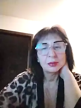 Snapshot of AlbinaXPretty chatting on 10-02-25, 07:50 AlbinaXPretty online show from 10-02-25, 07:50