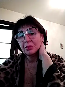 Snapshot of AlbinaXPretty chatting on 02-23-25, 12:48 AlbinaXPretty online show from 02-23-25, 12:48