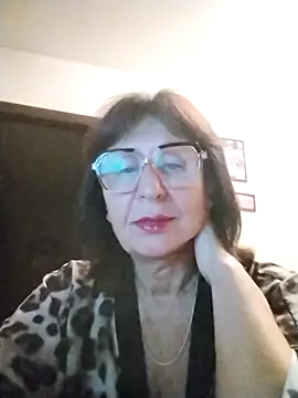 Snapshot of AlbinaXPretty chatting on 09-13-25, 08:09 AlbinaXPretty online show from 09-13-25, 08:09