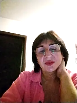 Snapshot of AlbinaXPretty chatting on 10-17-25, 06:53 AlbinaXPretty online show from 10-17-25, 06:53