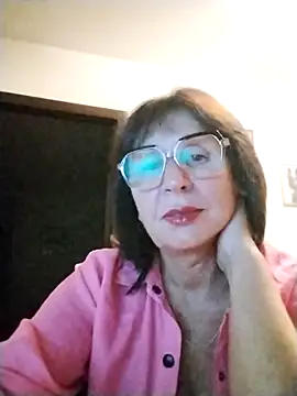 Snapshot of AlbinaXPretty chatting on 09-19-25, 05:06 AlbinaXPretty online show from 09-19-25, 05:06