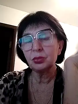 Snapshot of AlbinaXPretty chatting on 02-17-25, 05:55 AlbinaXPretty online show from 02-17-25, 05:55