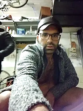 Passivello9 online show from 11-30-25, 02:12