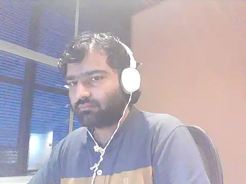 JohnBond009 online show from 09-08-25, 06:40