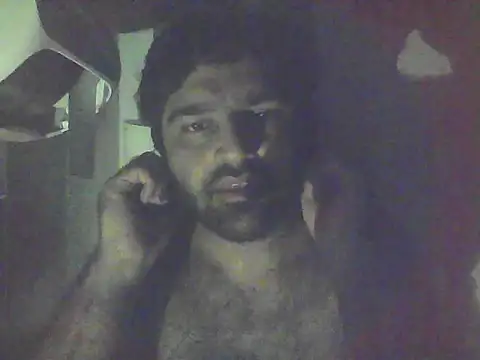 Snapshot of JohnBond009 chatting on 06-19-26, 11:09 JohnBond009 online show from 06-19-26, 11:09