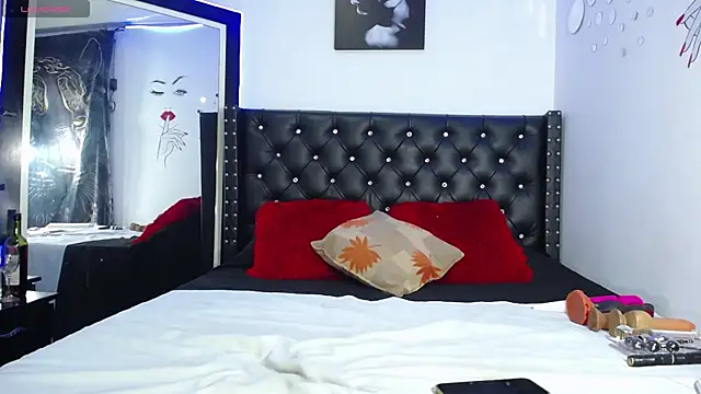 Snapshot of RosseRamiirez chatting on 02-26-26, 09:26 RosseRamiirez online show from 02-26-26, 09:26