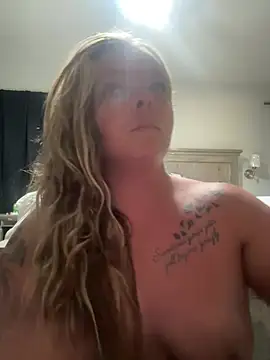 brittney099 online show from 07-14-26, 02:38