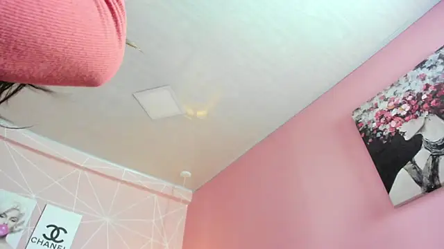 dolly zoe online show from 11-27-25, 04:57