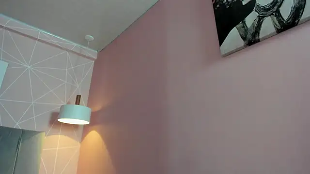 dolly zoe online show from 12-17-25, 05:34