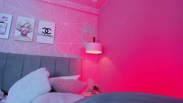 dolly zoe online show from 02-23-26, 05:09