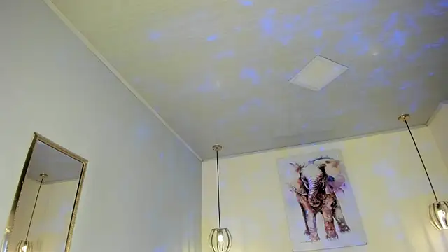 ayshel   online show from 04-13-26, 05:33