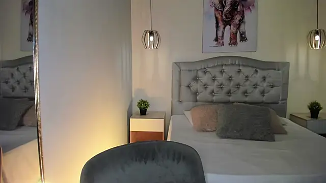 ayshel   online show from 11-05-25, 05:10