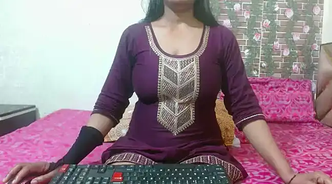 Snapshot of nikitahot3 chatting on 03-12-25, 01:25 nikitahot3 online show from 03-12-25, 01:25