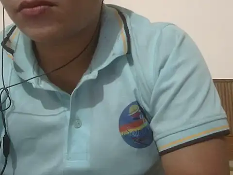 Snapshot of shekira99 chatting on 07-10-26, 07:58 shekira99 online show from 07-10-26, 07:58