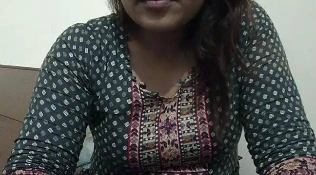 Snapshot of shekira99 chatting on 03-13-25, 08:43 shekira99 online show from 03-13-25, 08:43
