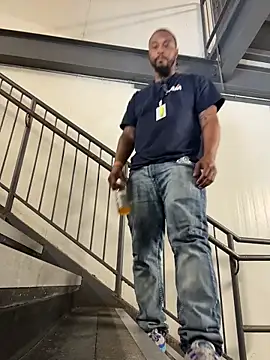 Stressreliever82 online show from 02-27-26, 07:14