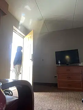 Stressreliever82 online show from 03-16-26, 07:27