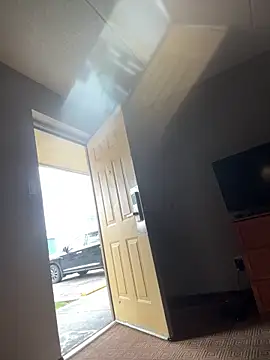 Stressreliever82 online show from 03-31-26, 07:16