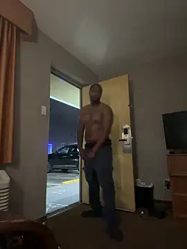 Stressreliever82 online show from 03-31-26, 07:10