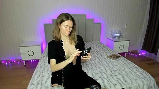 ooksiiii online show from 01-28-25, 06:28